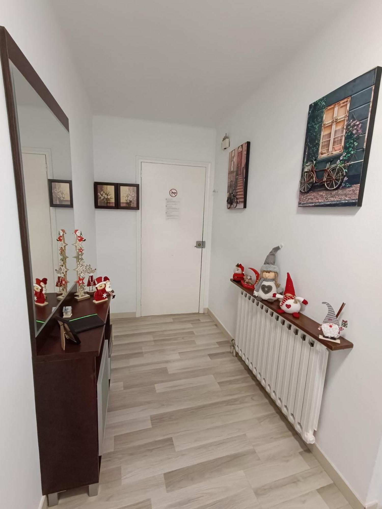 Apartamento Confort I ラ・セウ・ドゥルジェイ エクステリア 写真
